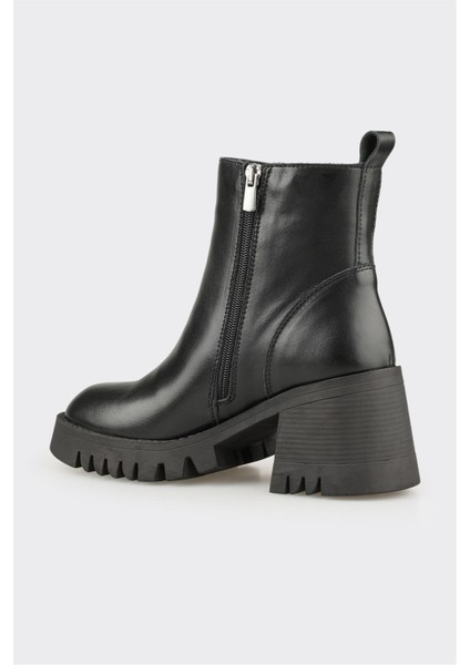 Siyah Deri Kadın Günlük Bot modelleri