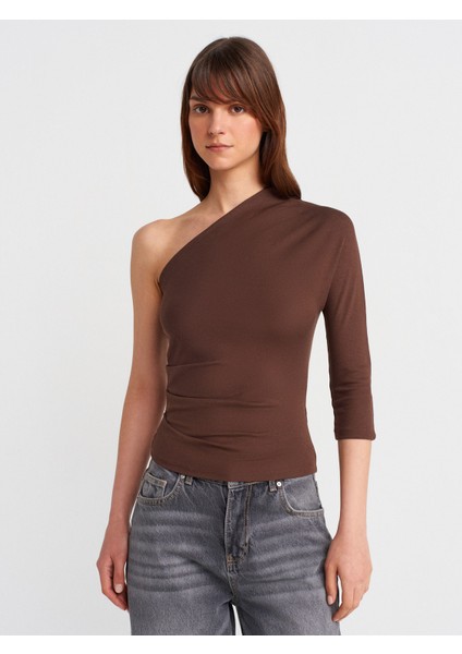 Pile Detaylı Tek Kol Bluz fırsatları