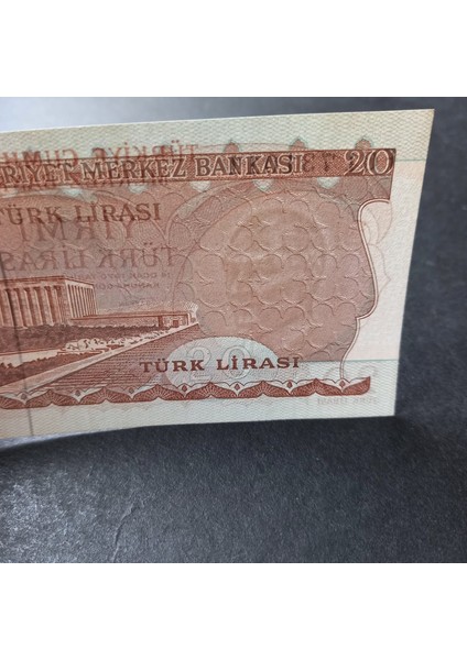 Escoines 3996368F7FD3617C38 6.emisyon 3.tertip F01 Serisi 20 Türk-Lirası Çil modelleri