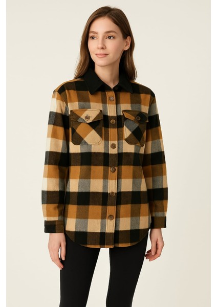 Kare Detaylı Kadın Oduncu Gömlek