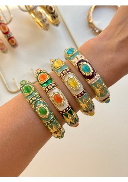 Çelik Mineli Vintage Kalın Kelepçe Bileklik Renk Seçebilirsiniz Tekli Fiyatıdır fırsatları