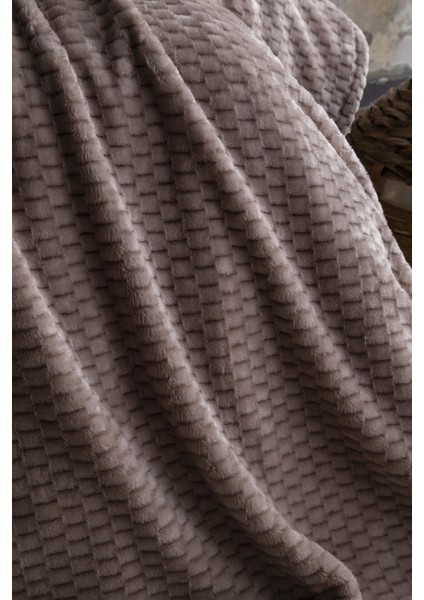 Çift Kişilik Trusty Vizon Jakar Desen Battaniye 200X220 cm fiyatları