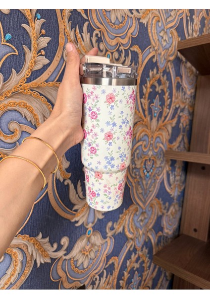 The Iceflow Flip Straw Pipetli Termos Bardak 0.89 modelleri