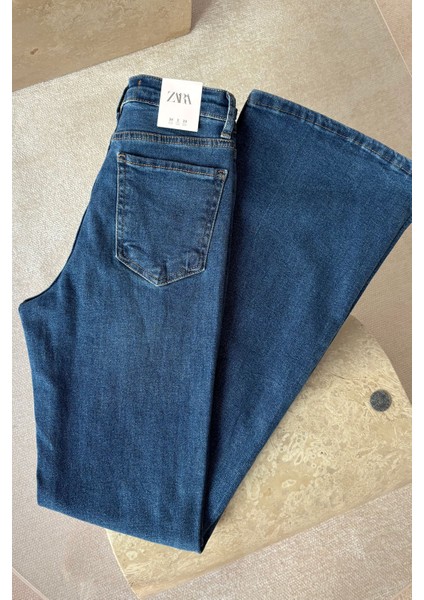 Marka Model Ispanyol Jean- Açık Mavi fiyatları