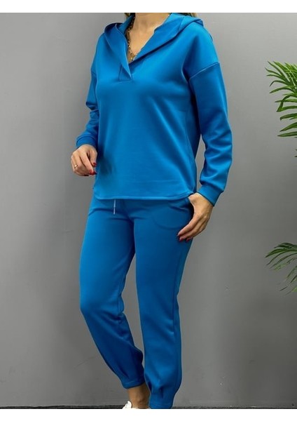 Kadın Uzun Kol V Yaka Kapüşon Detay Sweat ve Yüksel Bel Eşofman Ikili Takım
