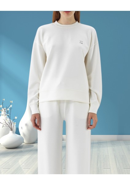 xint Kadın Bisiklet Yaka Dokulu Logo Detaylı Modal Kumaş Oversize Sweatshırt fiyatları