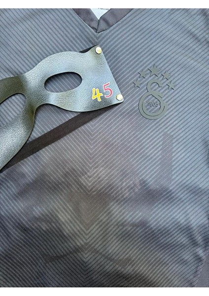 'gâlatâsarây 2024/25 V.îctor-O'sîmhen Siyah Özel Siyah Çocuk Forması 5'li Set + Maske Hediyeli modelleri