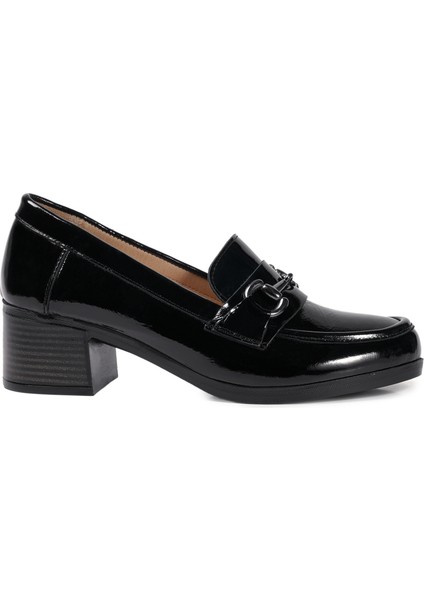 Siyah Kalın Topuklu Rugan Deri Kadın Ayakkabı