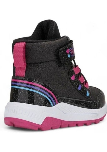 138 Kız Çocuk Okul Öncesi Bot fırsatları