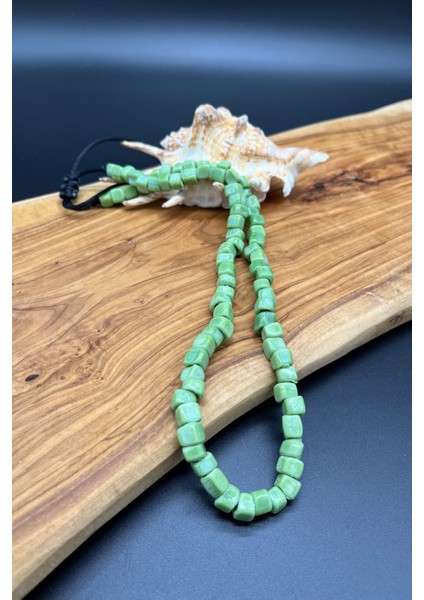 El Yapımı Yeşil Bodrum Cam Boncuk Ayarlanabilir Bohem Kolye fırsatları