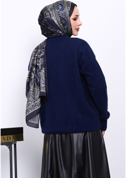 Lacivert Fiyonk Detaylı Angora Yumoş Triko Hırka fırsatları