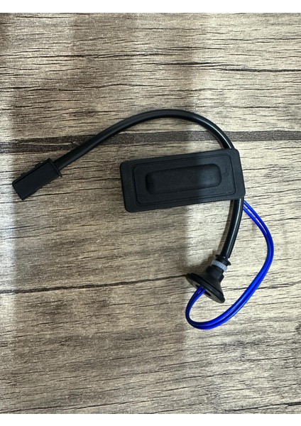 Chevrolet Aveo T300 Bagaj Açma Düğmesi 96940890