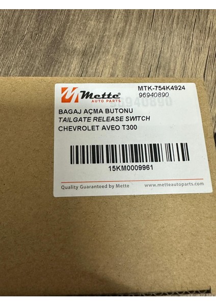 Chevrolet Aveo T300 Bagaj Açma Düğmesi 96940890 modelleri