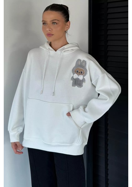 Kadın Kapüşonlu Şardonlu Kanguru Cepli Sweatshirt P-00018841