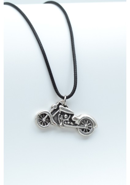 Chopper Motor Gümüş Kaplama Deri Ip Kolye