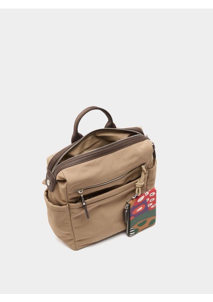 13" Teknik Kumaş Laptop Sırt Çantası indirimleri