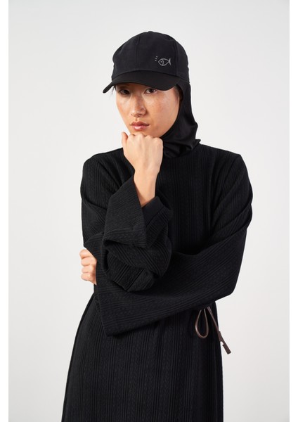 Dokulu Rahat Kesim Triko Elbise Siyah