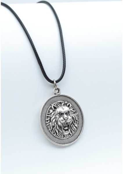 Aslan Madalyon Gümüş Kaplama Deri Ip Kolye
