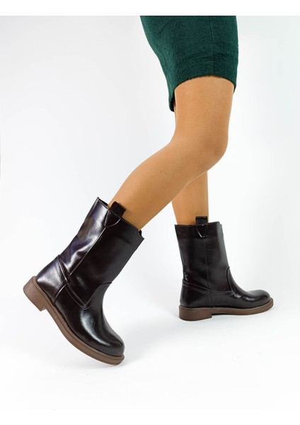 Kahve Renk Fermuarsız Kalın Düz Taban Çekme Kadın Bot fiyatları