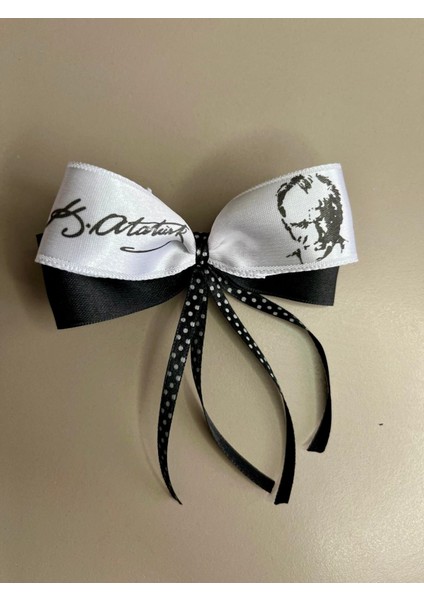 Atatürk Imzalı Toka–10 Kasım Temalı Siyah Beyaz Saç Tokası-Okul Etkinlik-Gösteri fiyatları