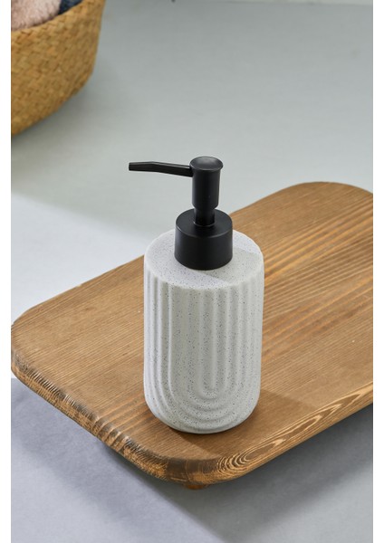 180 ml Modern Tasarımlı Seramik Sıvı Sabunluk – Banyo ve Mutfak Kullanımına Uygun Pompalı Şişe