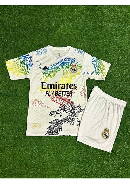 Real Madrid Cristiano Ronaldo Ejderha Desenli Çocuk Forması (Beyazyeni) fiyatları