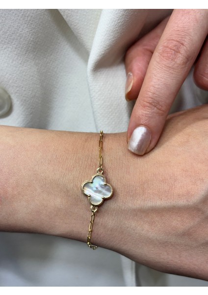 14 Ayar Altın Beyaz Sedefli Yonca Ataç Bileklik fırsatları