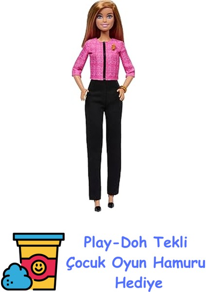 Barbıe Geleceğin Lideri Bebek Barbie Geleceğin Lideri Sarışın Bebek, Kıyafetli, Altın Rengi 2 Bilezikli ve Rozetli, Çıkartmalı HXN96 + Play-Doh Oyun Hamuru