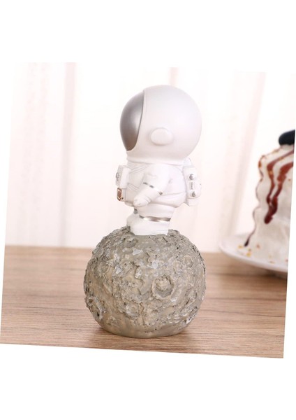 Lüks Modern Astronot Figür Biblo 12 cm Ev Ofis Masa Süsü Dekoratif Uzay Temalı Hediyelik Heykel fırsatları