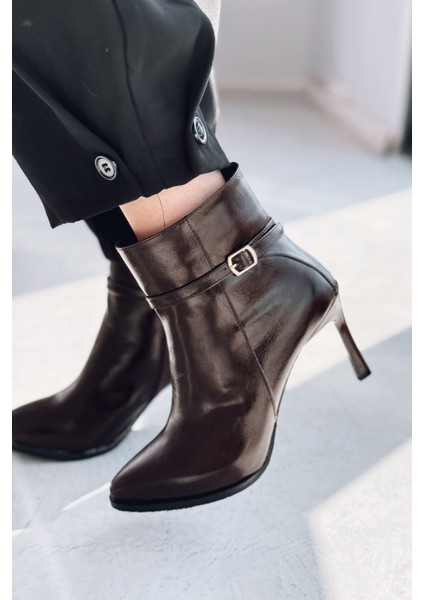 Virelo Kadın Topuklu Bot Acıkahve Parlak Deri