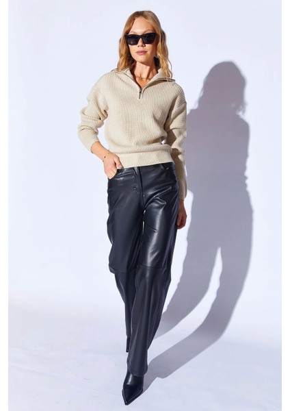 Pamuklu Soft Doku Fermuarlı Yarım Balıkcı Yaka Kadın Kazak