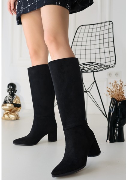 Roksa Premium Sivri Burun Topuklu Siyah Süet Çizme