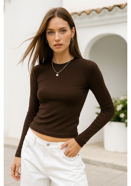 Kadın Kahverengi Bisiklet Yaka Esnek Kumaşlı Vücuda Oturan Slim Fit Uzun Kollu Crop Body indirimleri