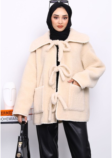 Bej Bağlama Detaylı Cepli Peluş Kürk Kaban