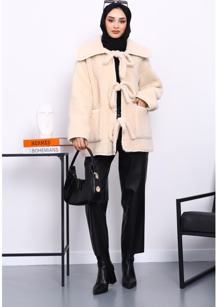 Bej Bağlama Detaylı Cepli Peluş Kürk Kaban fiyatları