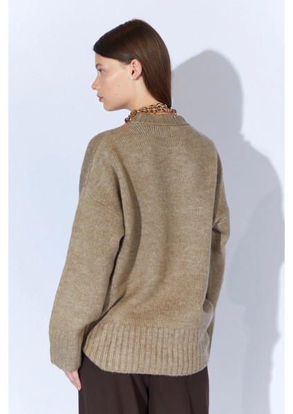 Bisiklet Yaka Oversize Kadın Kazak (Vizon) indirimleri