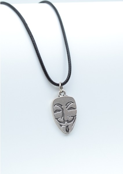 V For Vendetta Gümüş Kaplama Deri Ip Kolye