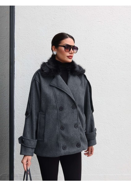 Kürk Yaka Düğmeli Kaşe Ceket fiyatları