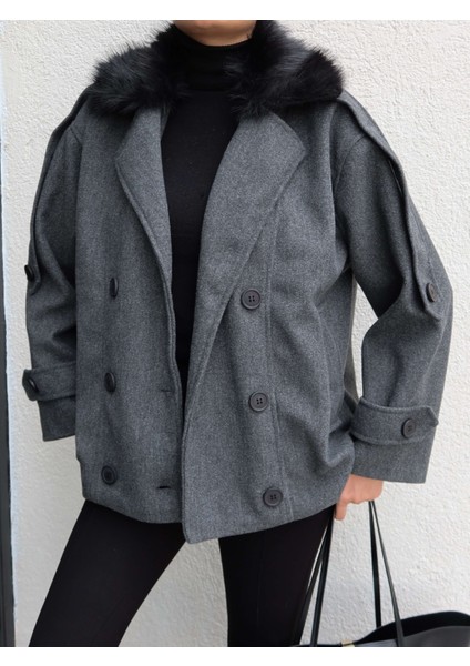 Kürk Yaka Düğmeli Kaşe Ceket modelleri