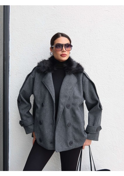 Kürk Yaka Düğmeli Kaşe Ceket fırsatları