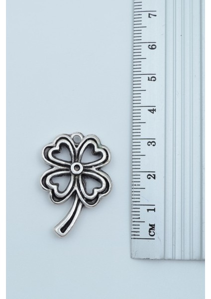 Dört Yapraklı Yonca Gümüş Kaplama Deri İp Kolye modelleri