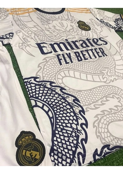 R.e.a.l Madrid 2023/24 Yeni Sezon Dragon Ejderha Desenli (Beyaz) Vini Jr Özel Çocuk Forması 3'lü Set fiyatları