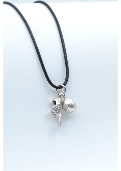 Futbol - Krampon - Top Gümüş Kaplama Deri Ip Kolye