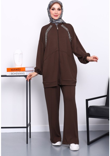 Kahverengi Çift Cepli Taş İşlemeli Modal Takım