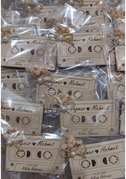 20 Adet Retro Kaset Magnet Söz, Nişan, Kına, Nikah Hediyelik Nikah Şekeri Organizasyon Magneti modelleri