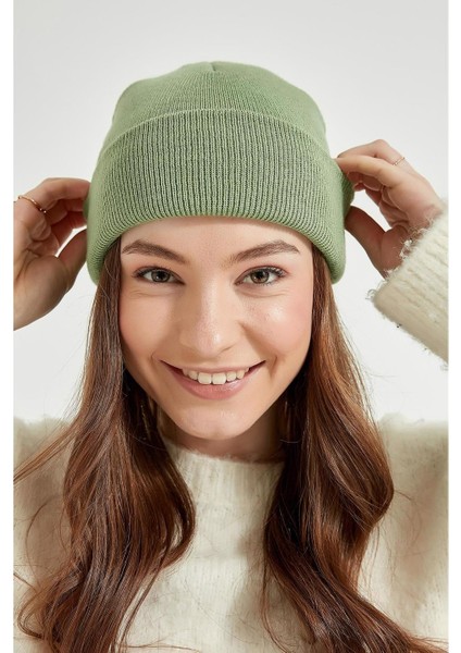 Katlamalı Basic Tiriko Bayan Beresi Çağla Yeşili Bere fiyatları