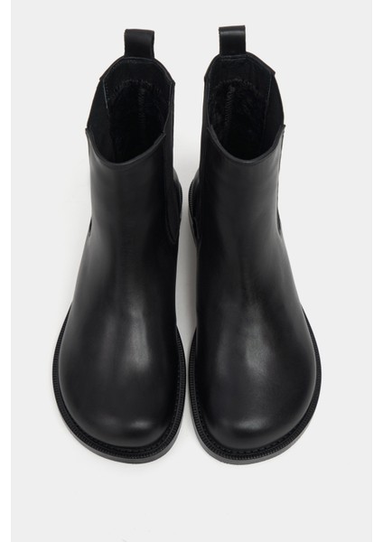 Chelsea Siyah Mat Hakiki Deri Lastik Detaylı Düz Taban Kadın Bot fiyatları