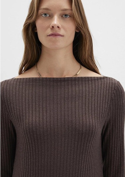 Uzun Kollu Geniş Yaka Kahverengi Tişört 1613596-88067 indirimleri