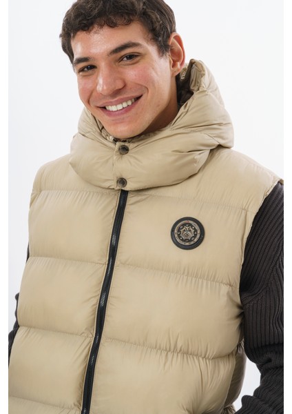 Premium Erkek Dolgulu Şişme Yelek – Soft-Touch Kumaş, Çıkarılabilir Kapüşon indirimleri