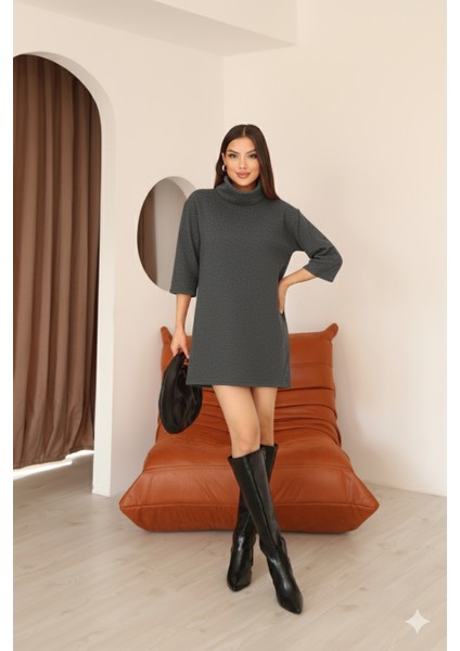 Kadın Antrasit Selanik Kumaş Boğazlı Geniş Kesim Diz Üstü Elbise fiyatları